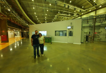 Pesquisadora da Unisinos realiza experimentos em laboratórios do Centro Nacional de Pesquisa em Energia e Materiais
