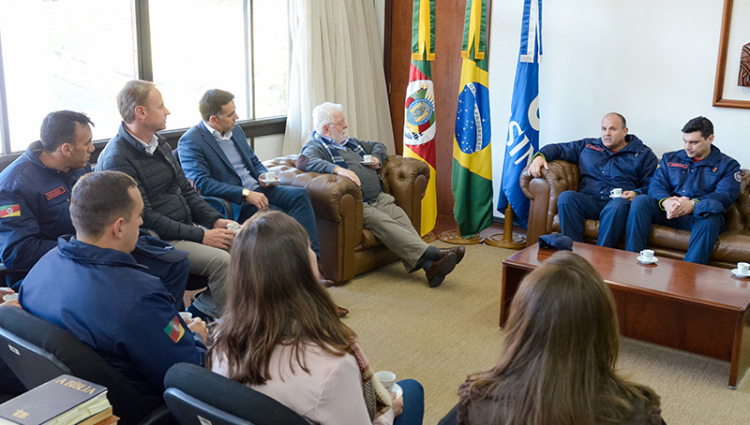 Comissão do Corpo de Bombeiros Militar visita a Unisinos