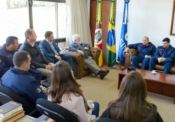 Comissão do Corpo de Bombeiros Militar visita a Unisinos
