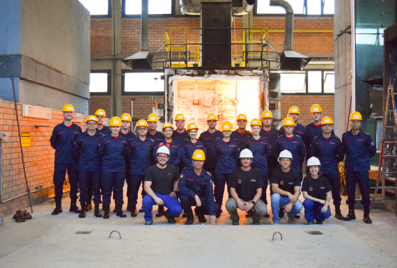 Cadetes do Corpo de Bombeiros do RS visitam o laboratório de Segurança Contra Incêndio do itt Performance