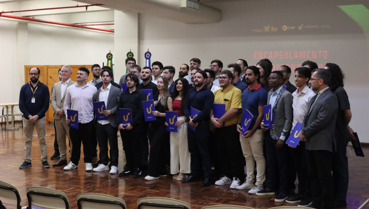 Alunos concluem especialização em Encapsulamento de Semicondutores na Unisinos