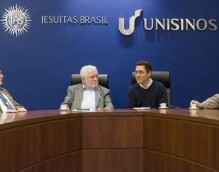 Assistente do Padre Geral da Companhia de Jesus visita a Unisinos