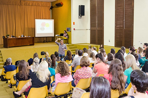 VII Seminário do PAAS fala sobre grupalidades no cotidiano