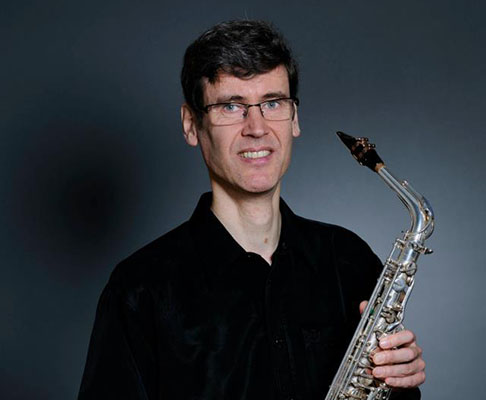 Série Magis terá participação de saxofonista francês