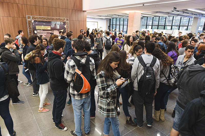 Primeiro Conecta Unisinos Porto Alegre desafia alunos do Ensino Médio a pensarem em como melhorar a cidade