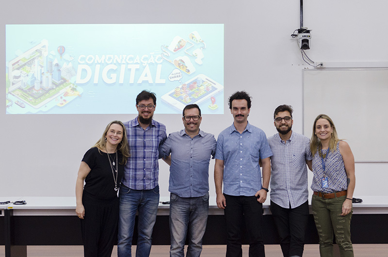 Intervenção, colaboração e experiência digital