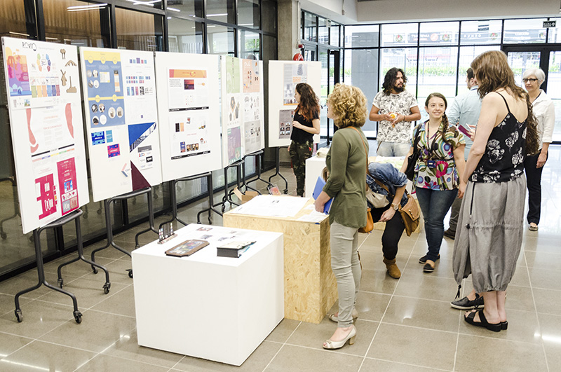 Exposição apresenta projetos criados em parceria entre Unisinos e SMDE