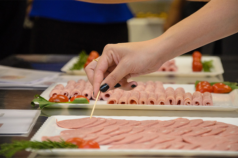 Curso de Engenharia de Alimentos sela parceria com a empresa Hexus- Indukern