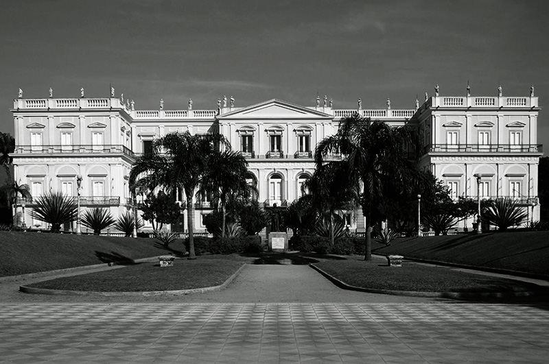 Manifestação do PPG em Biologia sobre o incêndio no Museu Nacional