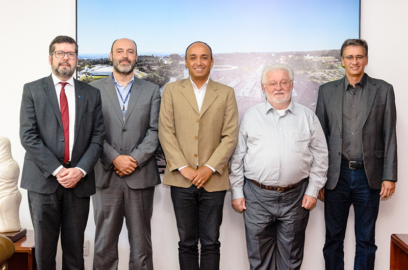 Escola Técnica de Eletrônica visita a Unisinos