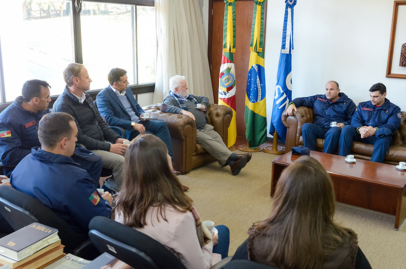 Comissão do Corpo de Bombeiros Militar visita a Unisinos