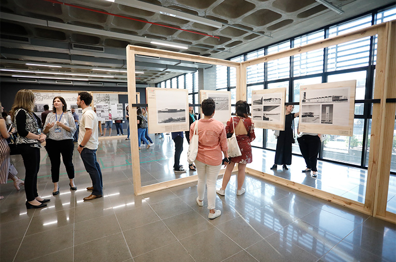 Manifestação da Arquitetura Moderna Brasileira no sul do país