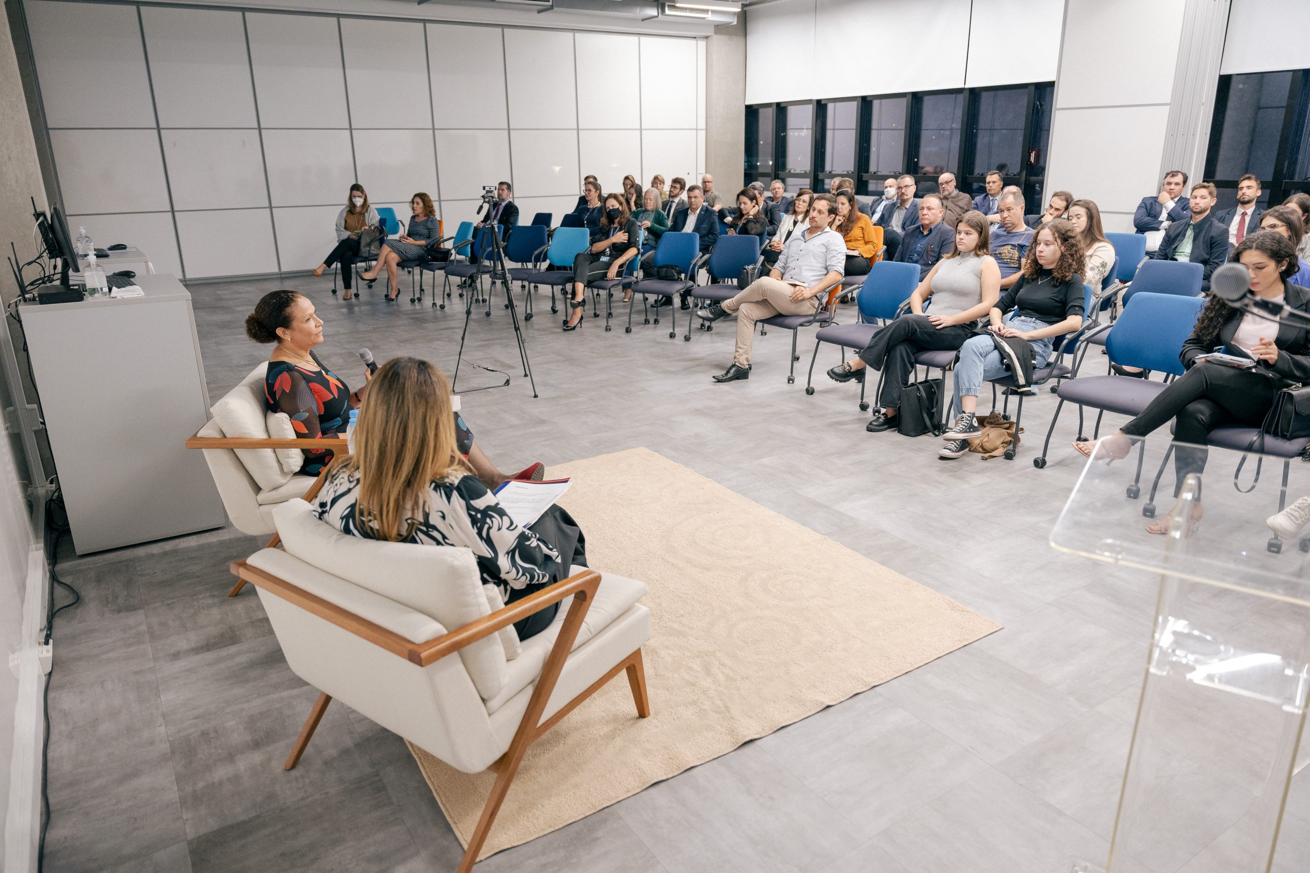 Aula Magna debate a trajetória da mulher no poder judiciário