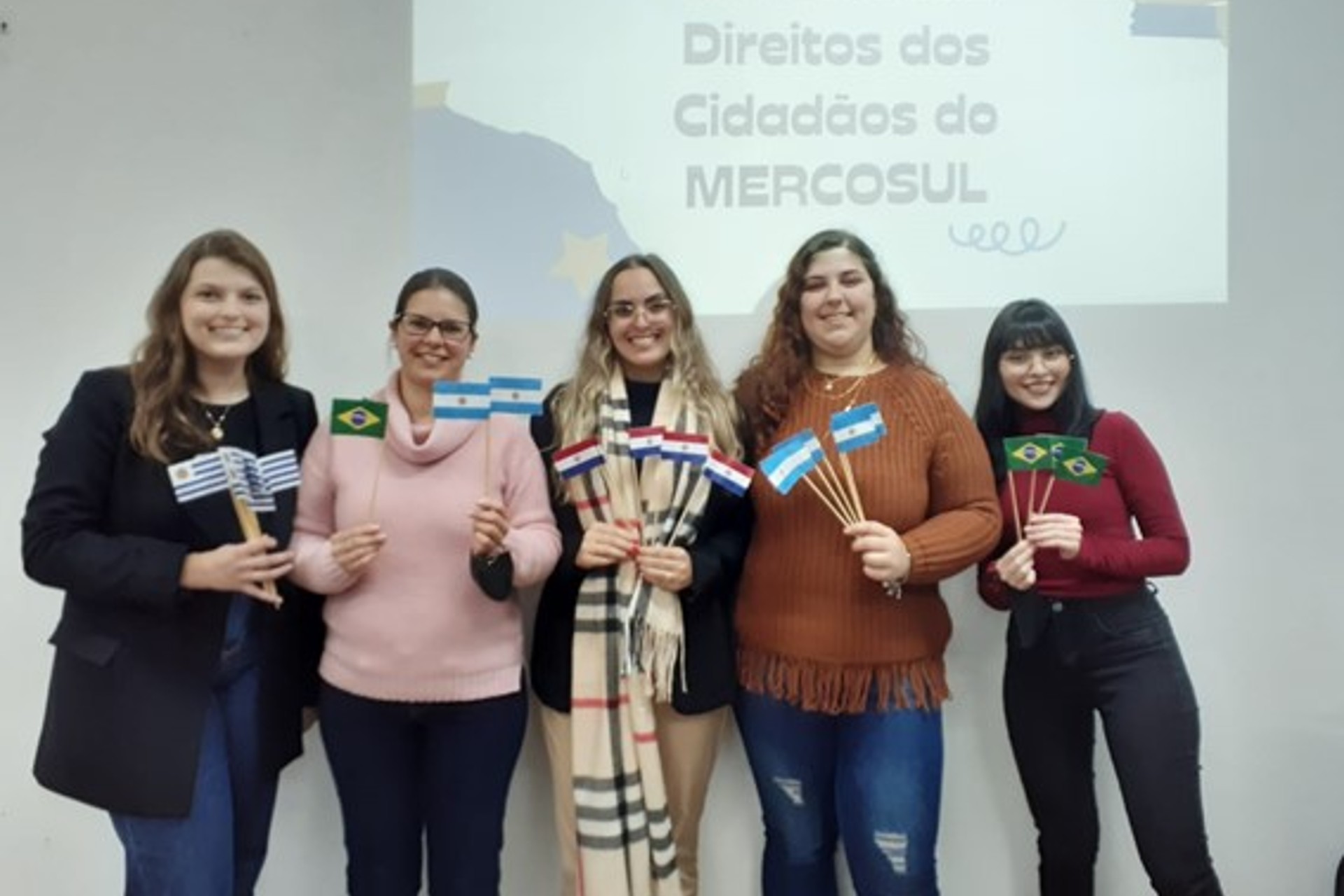 Projeto do PPG em Direito para divulgação da Cartilha dos Direitos do Cidadão do MERCOSUL nas escolas municipais de São Leopoldo é implementado