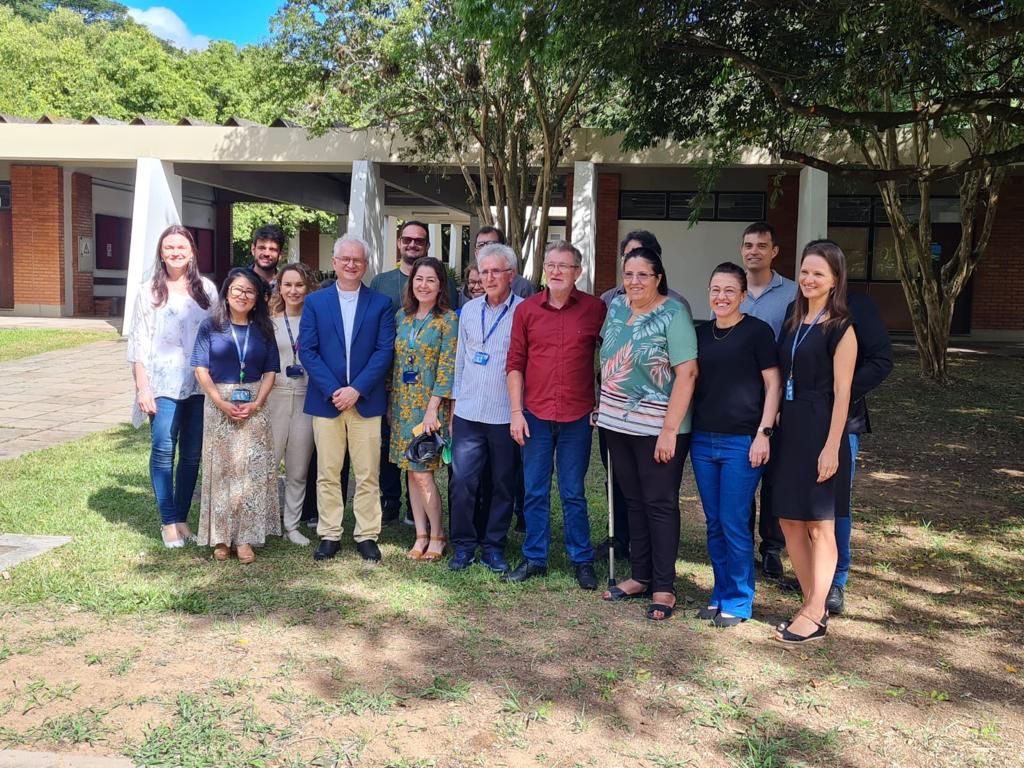 Farmácia Viva Pe. Clemente Steffen é lançada na Unisinos