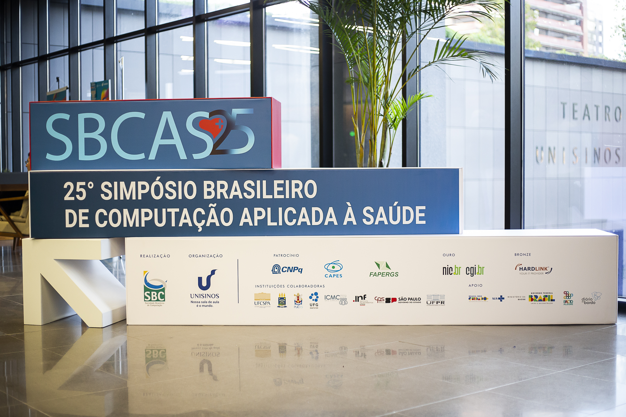 Unisinos recebe 25ª edição do SBCAS com foco em IA e transformação digital na saúde 