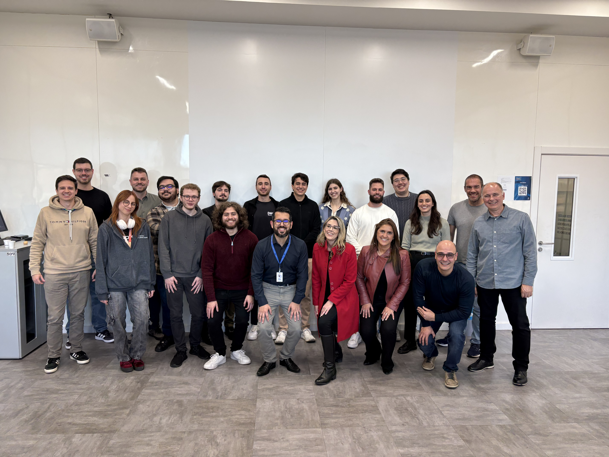 Estudantes apresentam seus projetos finais no Generative AI Academy