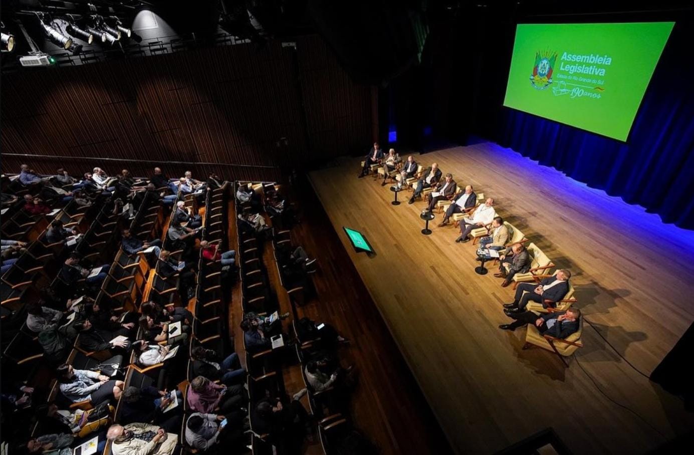 Unisinos participa de plenária sobre inovação tecnológica e crescimento sustentável 