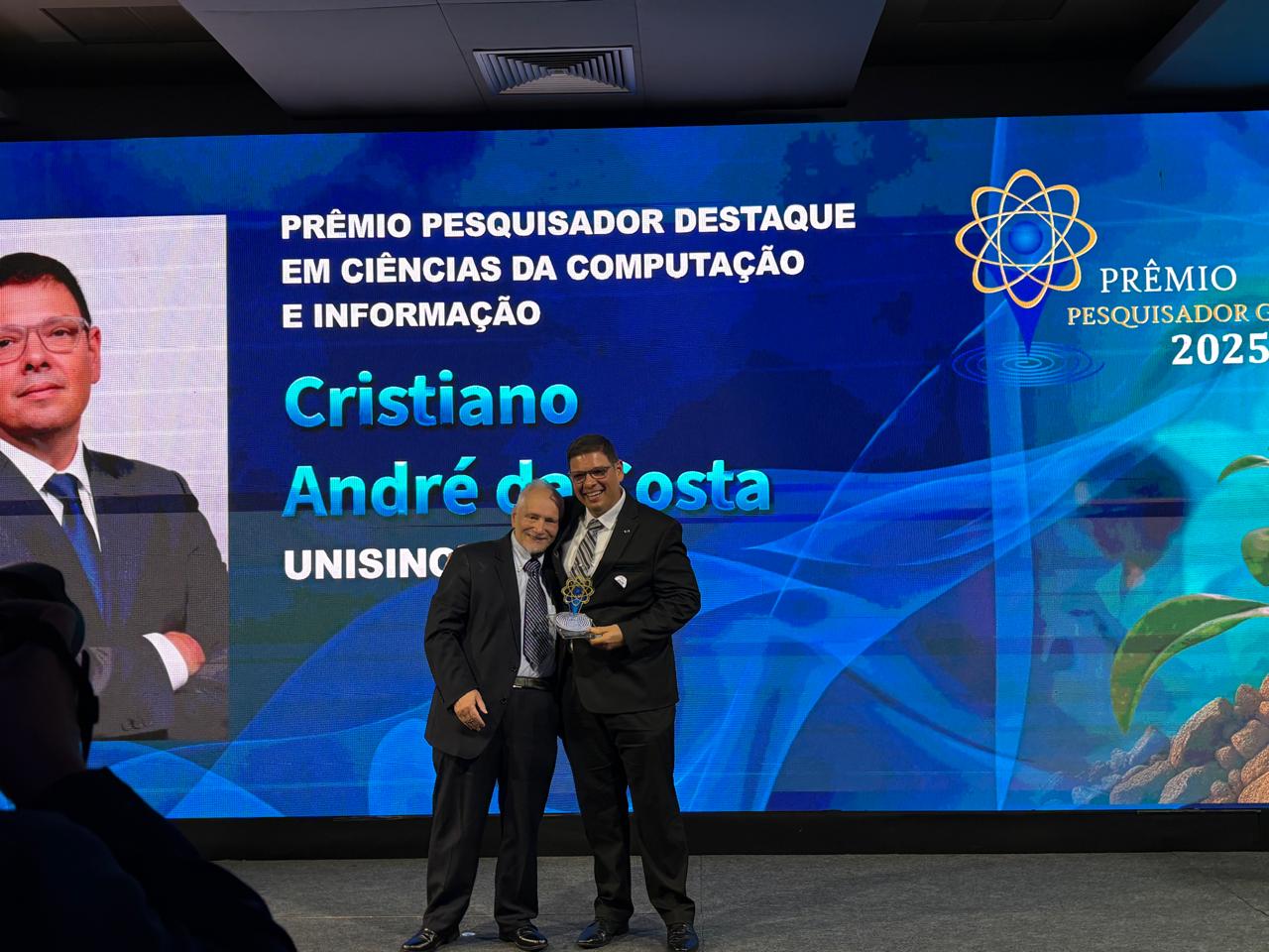 Professor da Unisinos é reconhecido pela FAPERGS no Prêmio Pesquisador Gaúcho 2025 