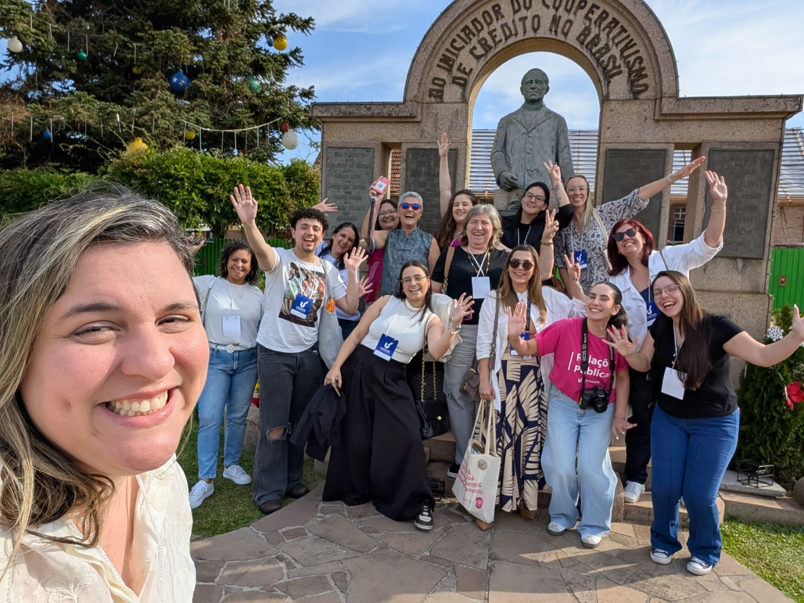 Comunicação e cooperativismo foi o tema de viagem de estudos à Sicredi Pioneira, promovida pelo curso de Relações Públicas EAD da Unisinos