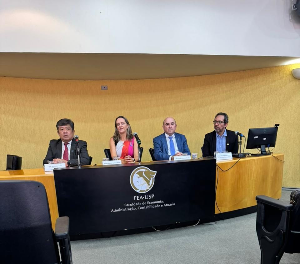 Professora da Unisinos assume presidência da Angrad e destaca fortalecimento dos cursos de Administração 