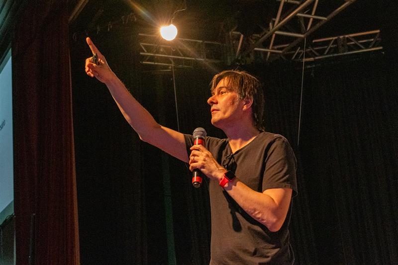 Evento de boas-vindas ao ano letivo reúne equipes diretivas das escolas do estado 