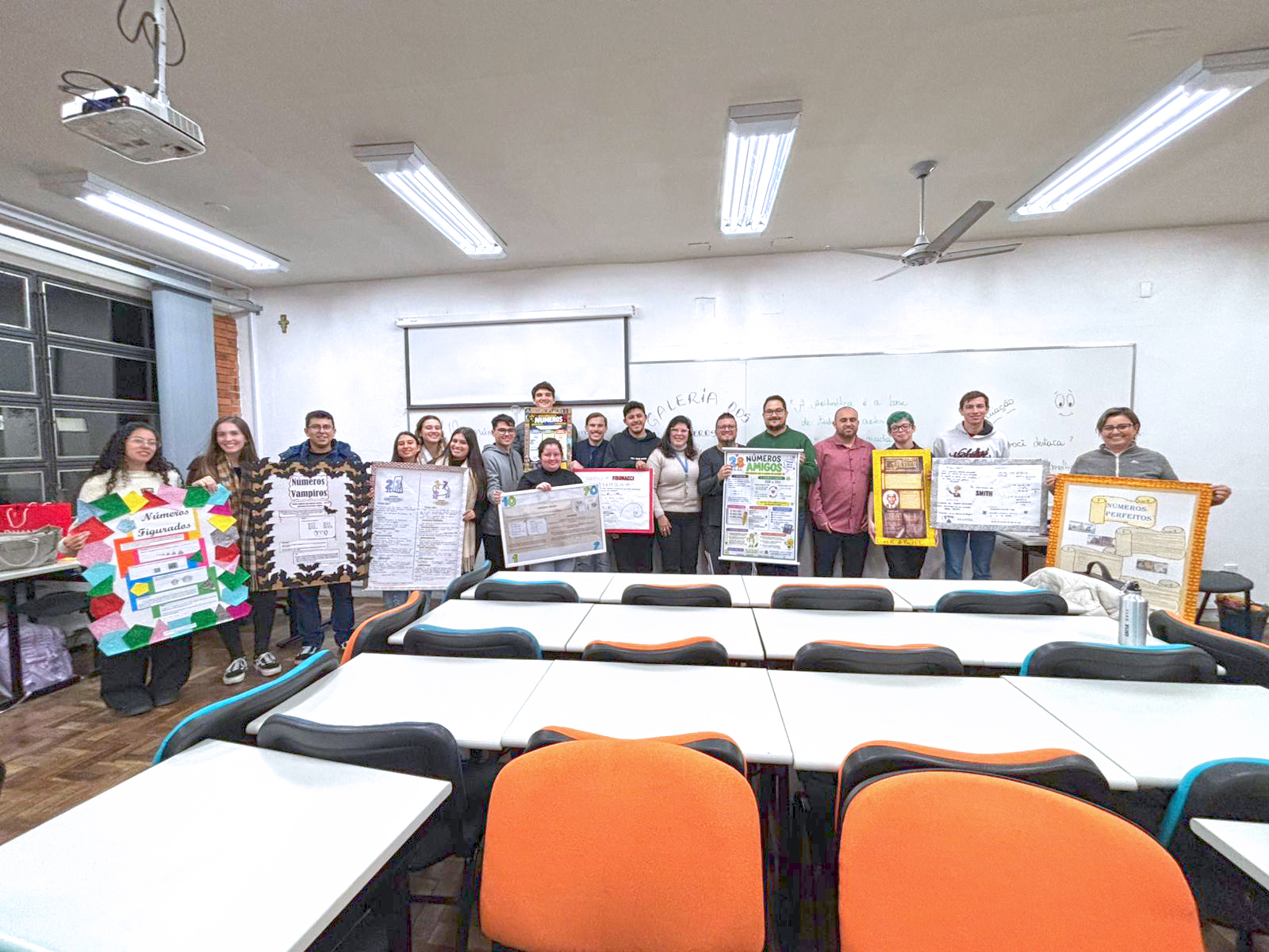 Exposição transforma sala de aula da Unisinos em espaço dedicado à matemática