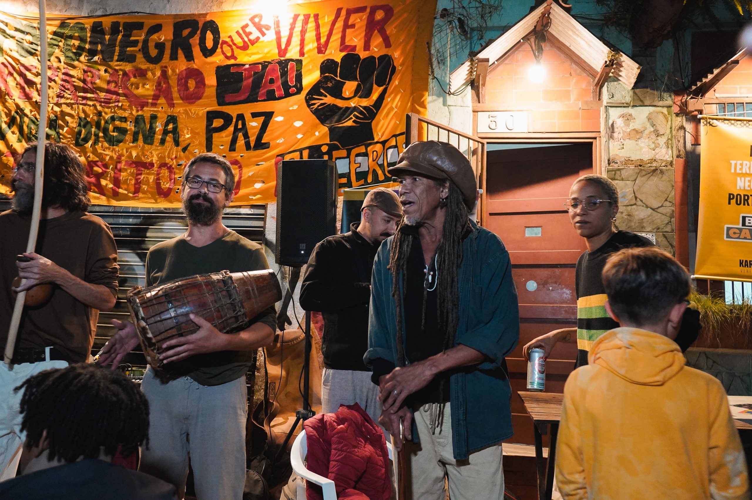 Neabi Unisinos lança cartilha sobre valorização de territórios negros contemporâneos