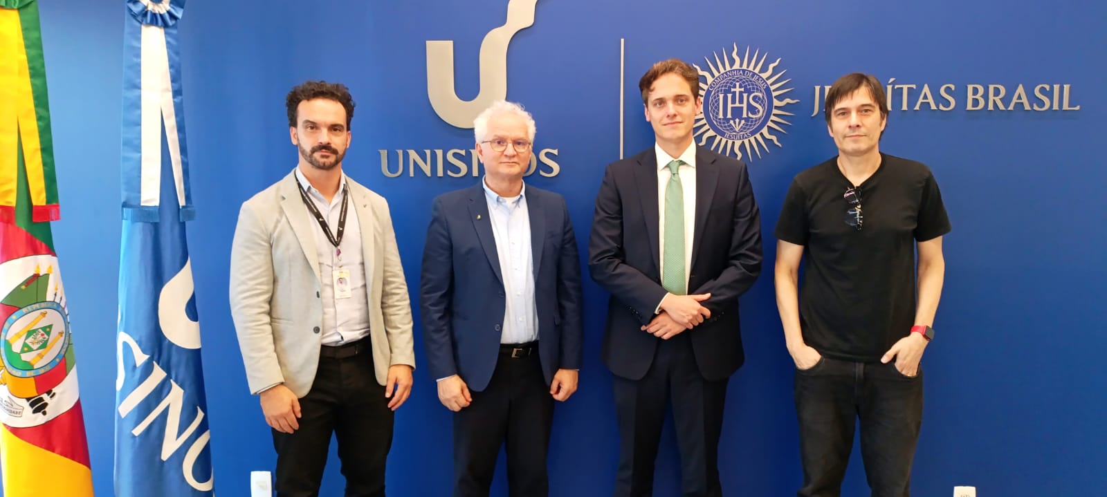 Unisinos recebe cônsul-geral da Espanha em visita institucional