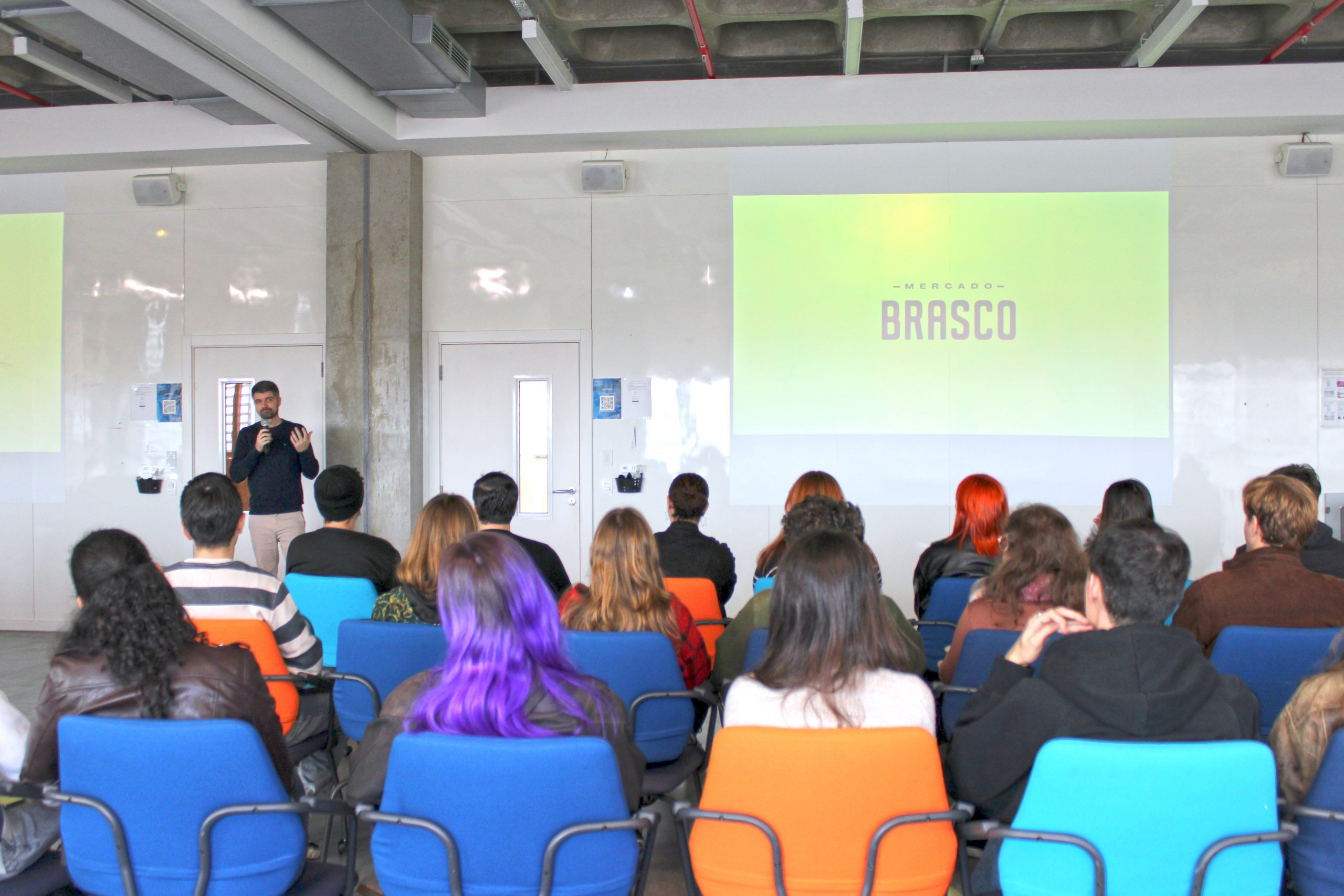Workshop de Design aproxima estudantes do mercado com desafios reais