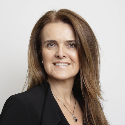 Vivian Stumpf Faria Corrêa