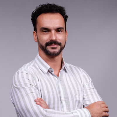 Tiago Ricciardi Correa Lopes